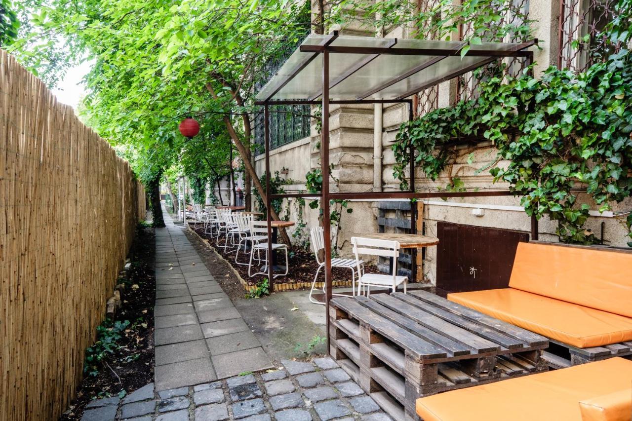 Baroque Hostel&coworking
