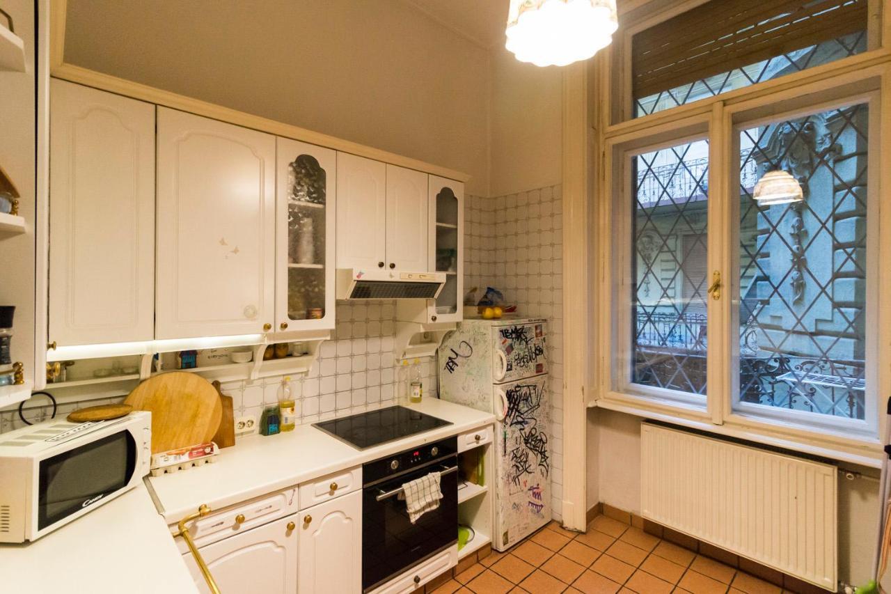 Hostal Baroque Hostel&coworking Budapest